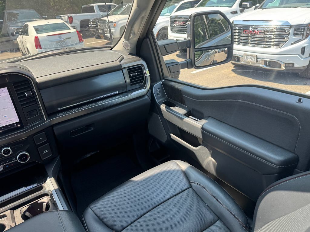 Used 2024 Ford F350 Lariat w/ Lariat Ultimate Package AWD/4WD image 15