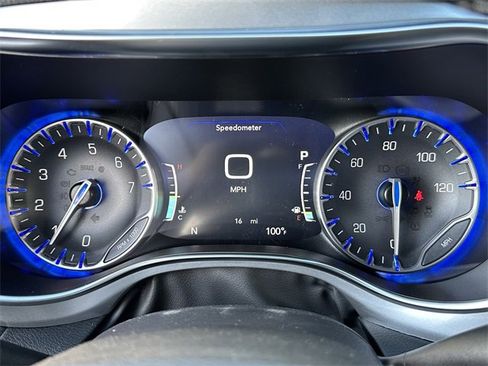 New 2026 Chrysler Pacifica Limited w/ S Appearance Package image 36