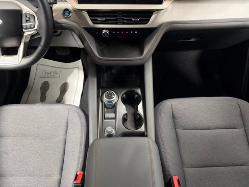 Certified 2026 Ford Explorer Active AWD/4WD image 18
