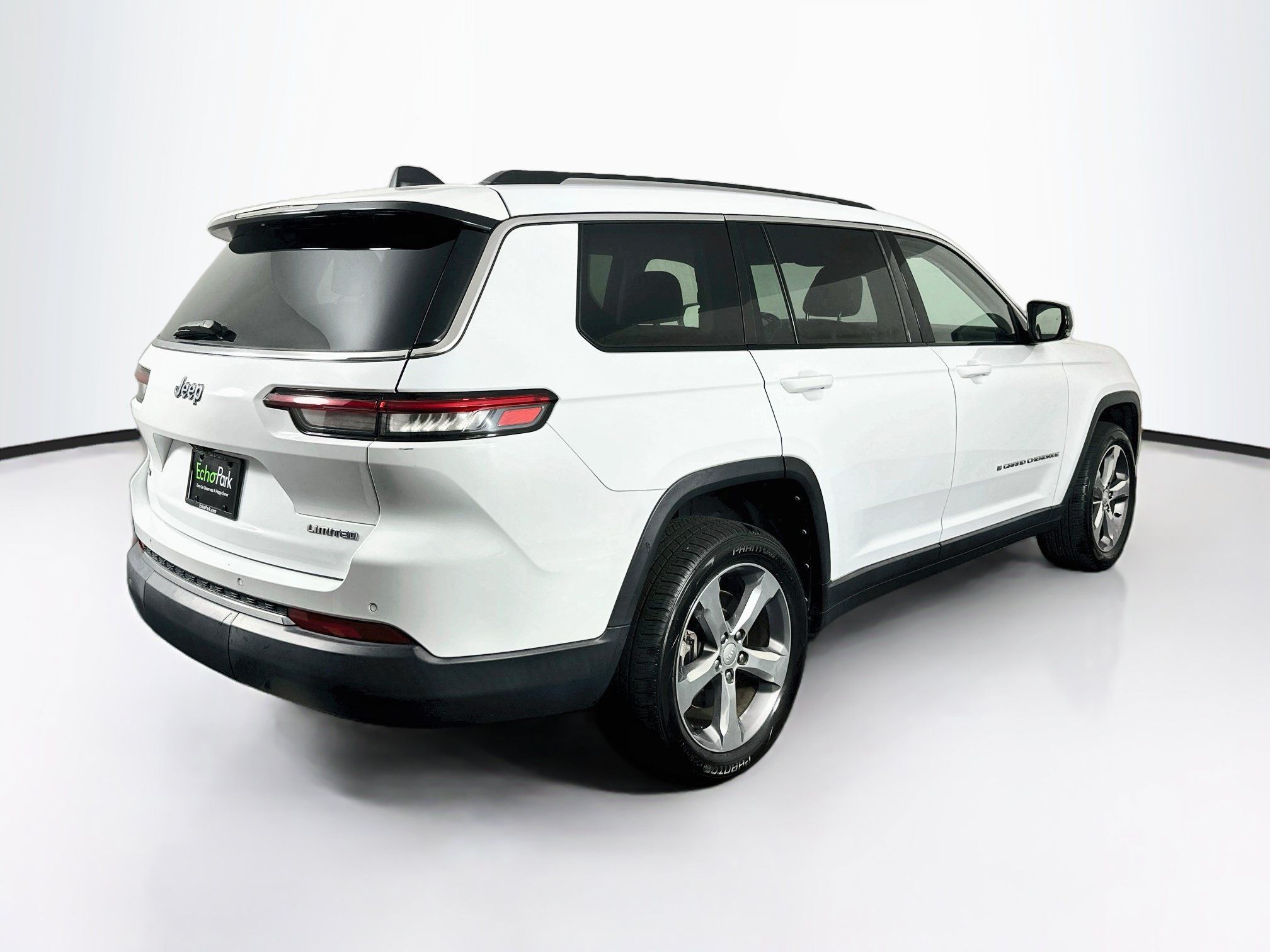 Used 2022 Jeep Grand Cherokee L Limited RWD image 9