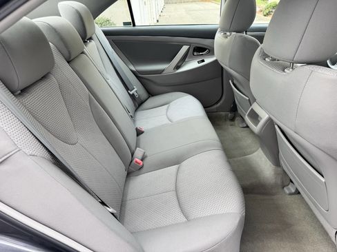 Used 2011 Toyota Camry SE w/ SE Extra-Value Pkg #1 image 17