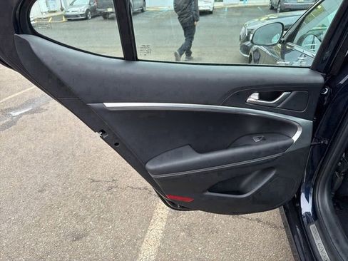 Used 2026 Genesis G70 2.5T image 14