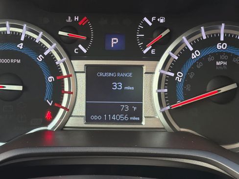 Used 2017 Toyota 4Runner SR5 RWD image 25