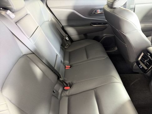 Used 2025 Toyota Crown Signia AWD/4WD image 24