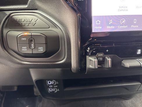 New 2026 RAM 2500 Tradesman image 25