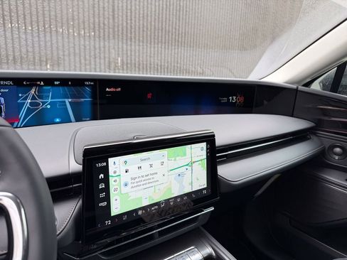 New 2026 Lincoln Nautilus Reserve w/ Jet Appearance Package image 34