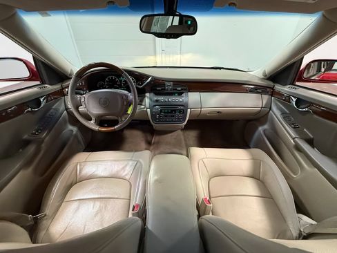 Used 2005 Cadillac De Ville DHS w/ Equipment Group FWD image 70