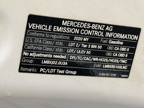 Used 2020 Mercedes-Benz GLC 300 4MATIC image 32