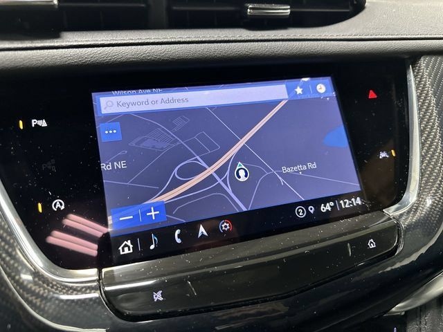 Used 2023 Cadillac XT6 Sport AWD/4WD image 12