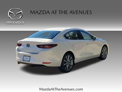 New 2026 MAZDA MAZDA3 2.5 S Sedan w/ Preferred Pkg image 4