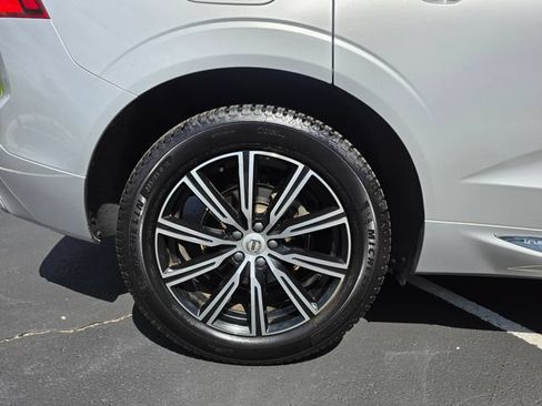 Used 2020 Volvo XC60 T5 Inscription FWD image 6