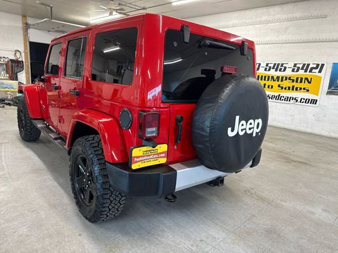 Used 2013 Jeep Wrangler Unlimited Sahara w/ Connectivity Group image 84