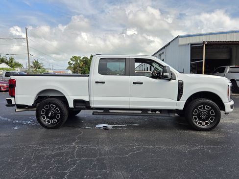 Used 2024 Ford F250 XL w/ STX Appearance Package AWD/4WD image 6