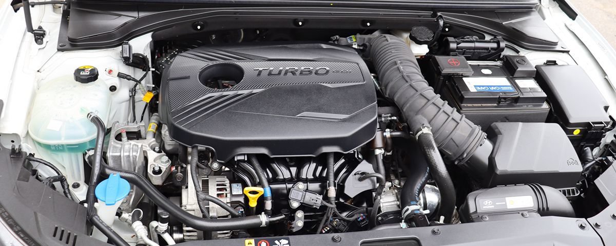 Used 2019 Hyundai Veloster Turbo FWD image 54