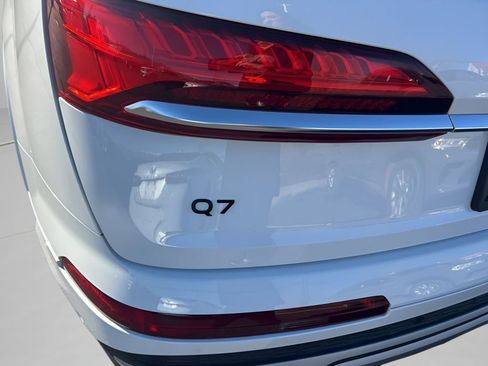 Used 2025 Audi Q7 2.0T Premium Plus w/ Premium Plus Package image 14
