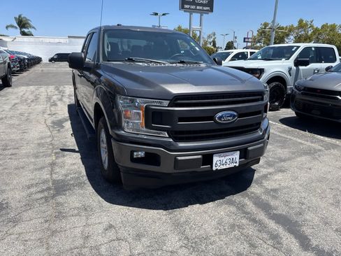 Used 2018 Ford F150 XL w/ Equipment Group 101A Mid RWD image 1