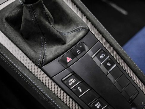 Used 2025 Porsche 718 Cayman GT4 RS RWD image 74