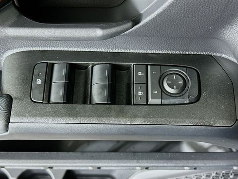 Used 2026 Toyota 4Runner SR5 RWD image 15