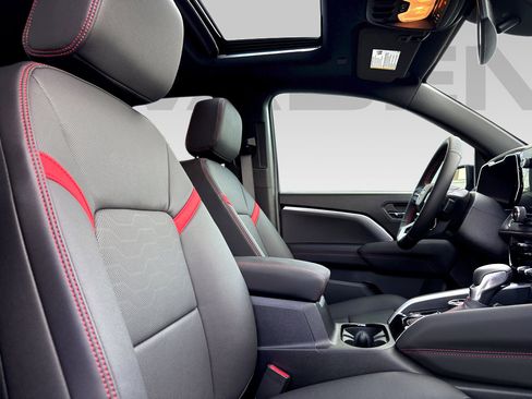 New 2026 Chevrolet Colorado Z71 w/ Technology Package image 14