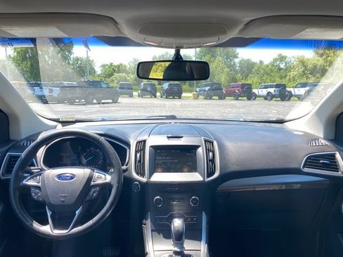 Used 2016 Ford Edge SEL w/ Equipment Group 201A AWD/4WD image 19