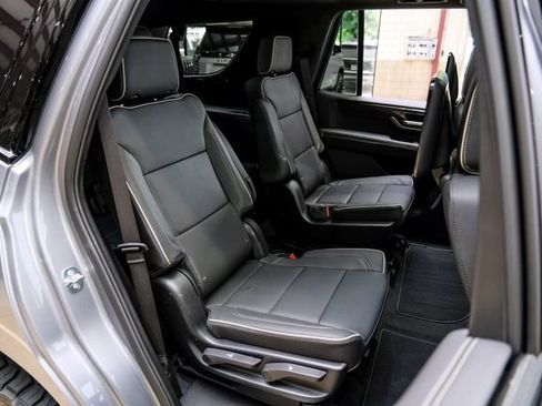 Used 2026 GMC Yukon Elevation w/ Elevation Premium Package AWD/4WD image 68