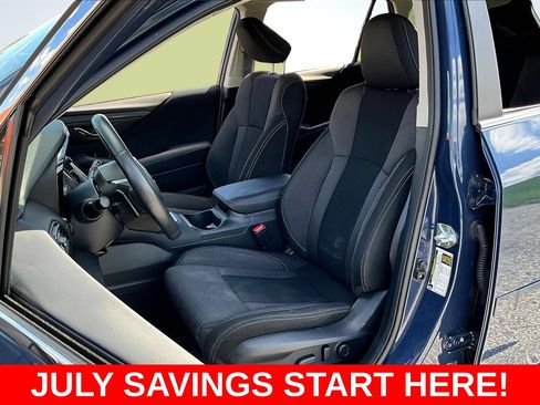 Used 2023 Subaru Outback Premium AWD/4WD image 27
