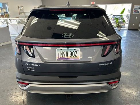 Used 2025 Hyundai Tucson Limited image 4
