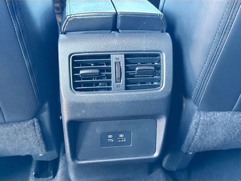 Used 2023 Nissan Rogue SV w/ SV Premium B Package image 20