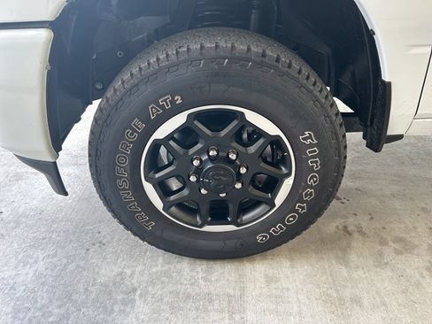 Used 2026 RAM 2500 Laramie AWD/4WD image 13