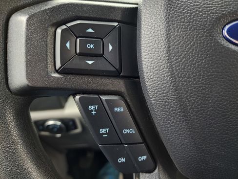 Used 2022 Ford F250 XL w/ STX Appearance Package image 17