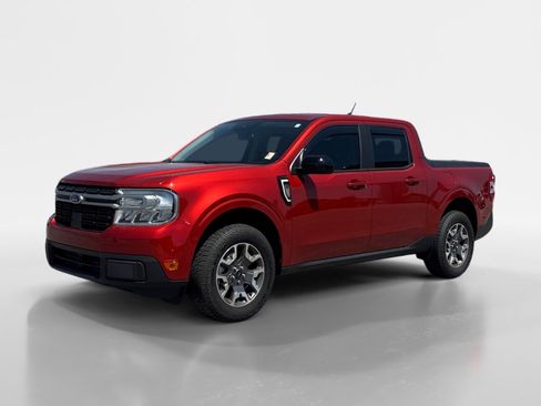 Used 2024 Ford Maverick Lariat w/ 4K Tow Package AWD/4WD image 3