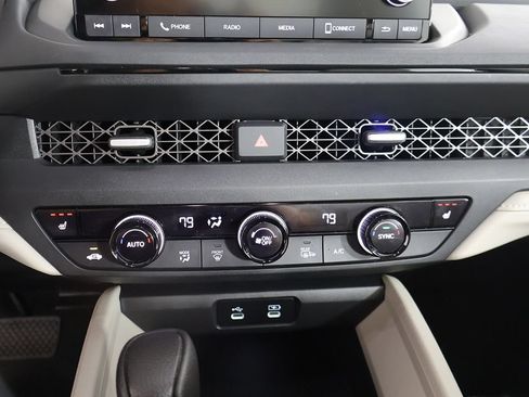 Certified 2025 Honda Accord SE image 46