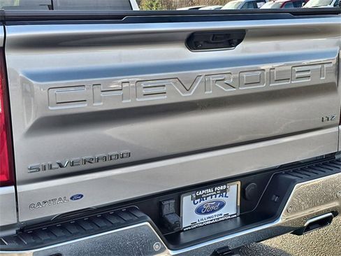 Used 2022 Chevrolet Silverado 1500 LTZ w/ LTZ Premium Package image 15