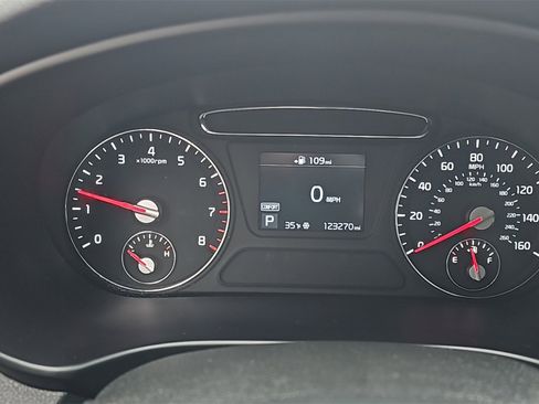 Used 2019 Kia Sorento L image 15