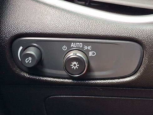 Used 2024 Chevrolet Malibu LT FWD image 25