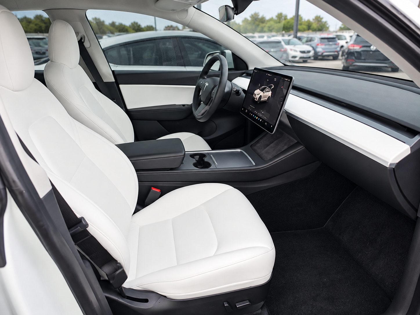 Used 2022 Tesla Model Y Performance AWD/4WD image 8