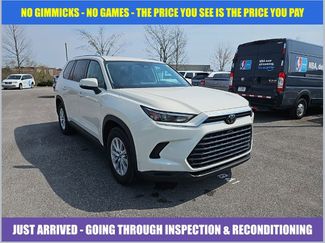 Used 2024 Toyota Grand Highlander XLE video 1