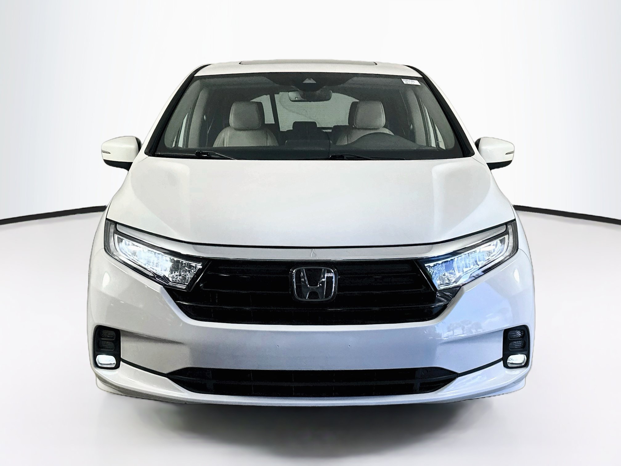 Used 2023 Honda Odyssey EX-L image 2