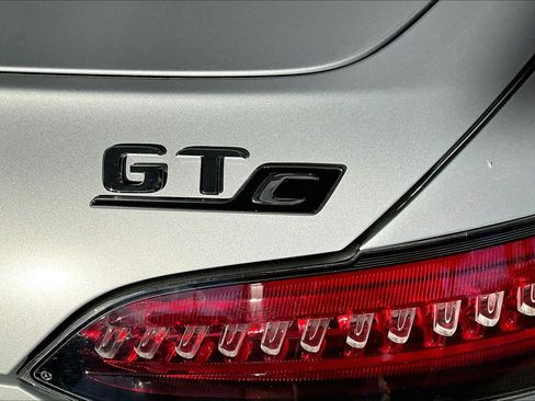 Used 2018 Mercedes-Benz AMG GT C image 8