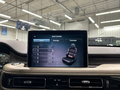 Used 2022 Lincoln Aviator Reserve w/ Equipment Group 201A AWD/4WD image 21