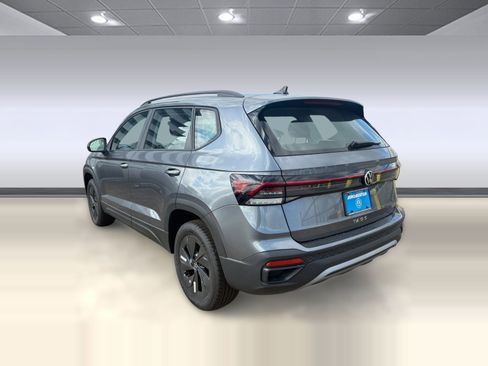 Used 2026 Volkswagen Taos S image 3