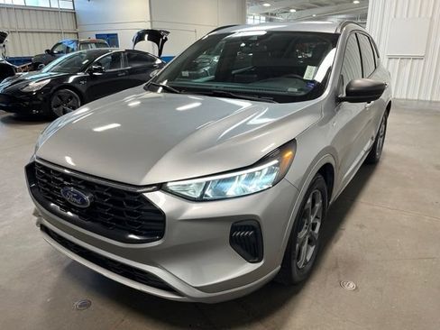 Used 2024 Ford Escape ST-Line FWD image 7