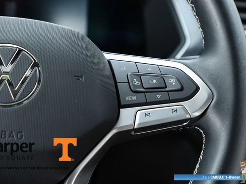 Used 2023 Volkswagen Tiguan SE AWD/4WD image 59