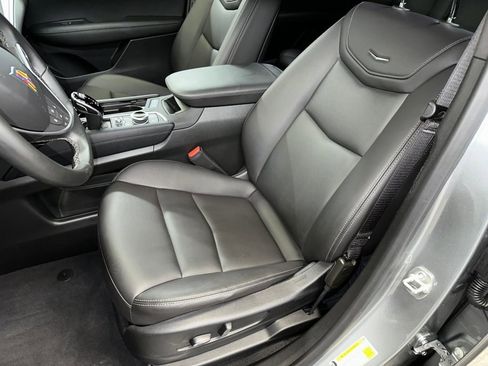 Certified 2024 Cadillac XT5 Luxury image 10