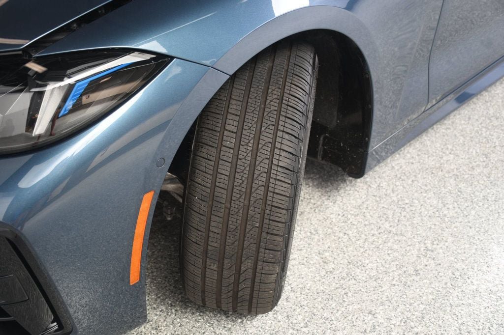 Used 2025 BMW M440i Convertible w/ Premium Package RWD image 74