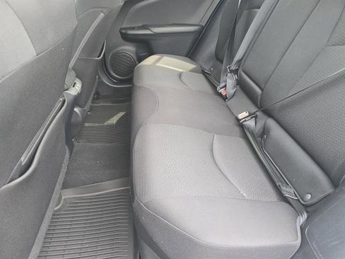 Used 2021 Toyota Prius LE image 10