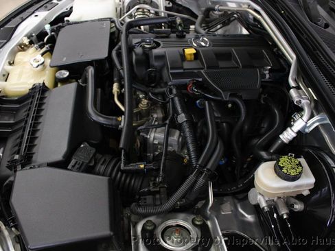 Used 2006 MAZDA MX-5 Miata Touring image 33