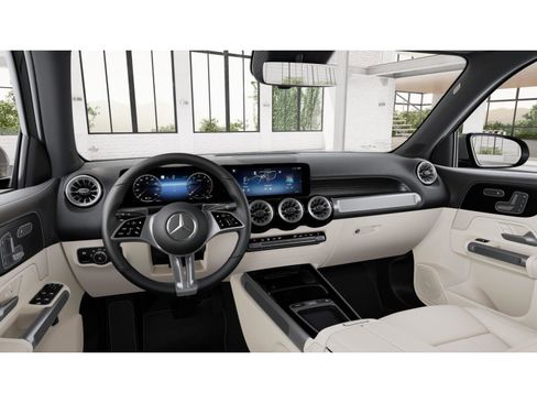 New 2026 Mercedes-Benz GLB 250 image 3
