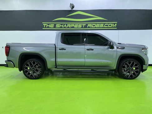 Used 2024 GMC Sierra 1500 Denali Ultimate AWD/4WD image 11