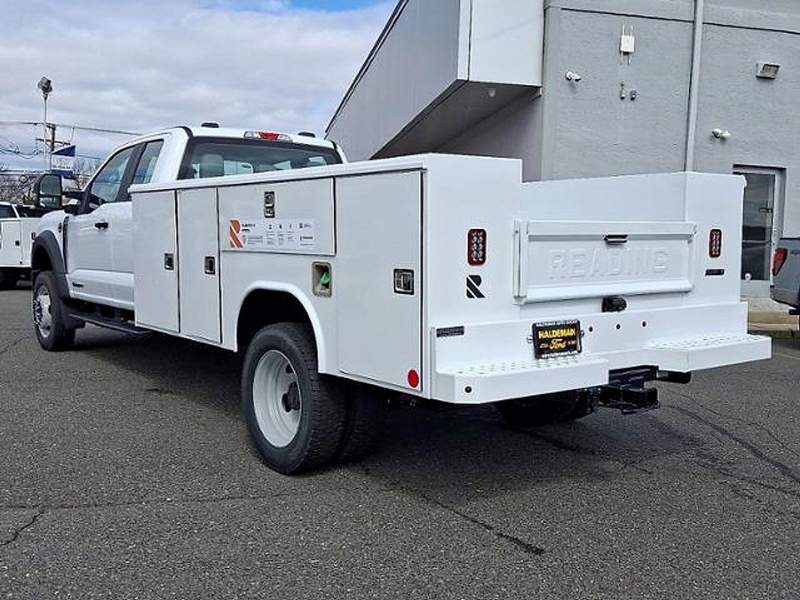 New 2024 Ford F550 2WD SuperCab Super Duty image 4